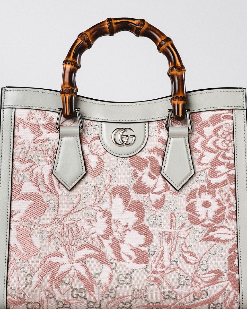 sub2.jpg?1763257954785